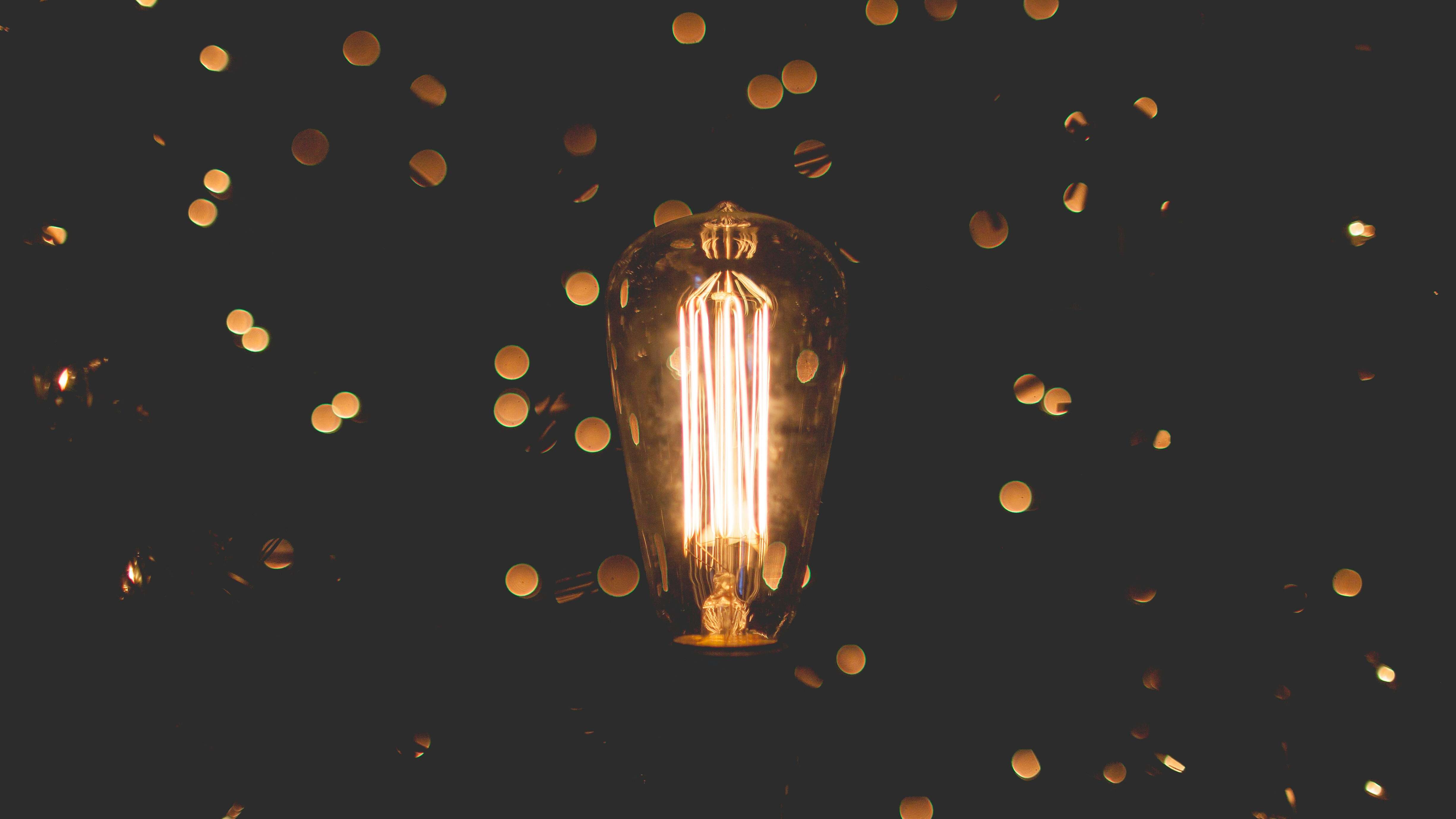 How does ETL compare to UL?